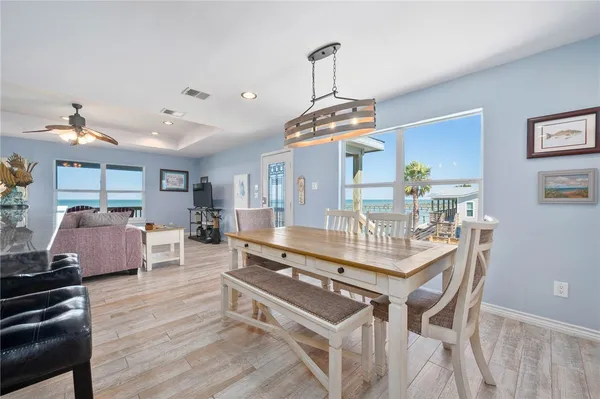 $795,000 | 646 Copano Ridge Road, Rockport, TX 78382