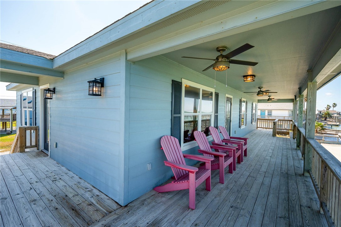 646 Copano Ridge Road Rockport, TX 78382 - Photo 27 of 40