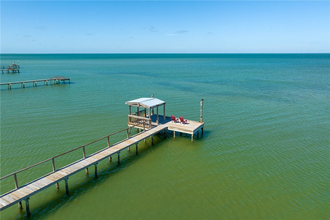 646 Copano Ridge Road Rockport, TX 78382 - Photo 31 of 40