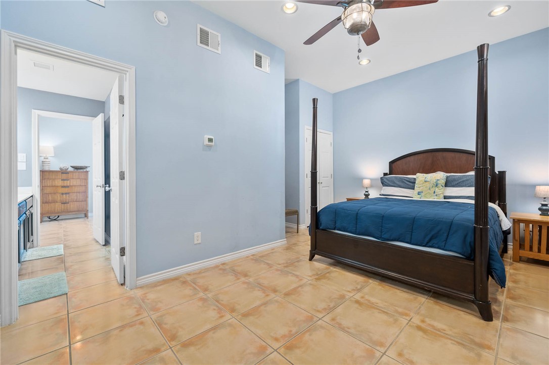 646 Copano Ridge Road Rockport, TX 78382 - Photo 35 of 40