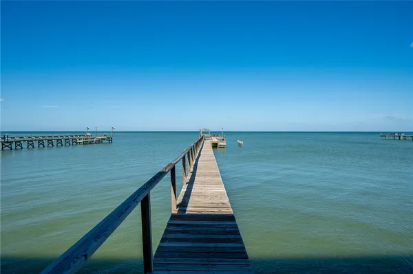 $795,000 | 646 Copano Ridge Road, Rockport, TX 78382
