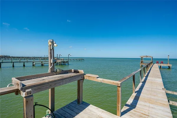 $795,000 | 646 Copano Ridge Road, Rockport, TX 78382