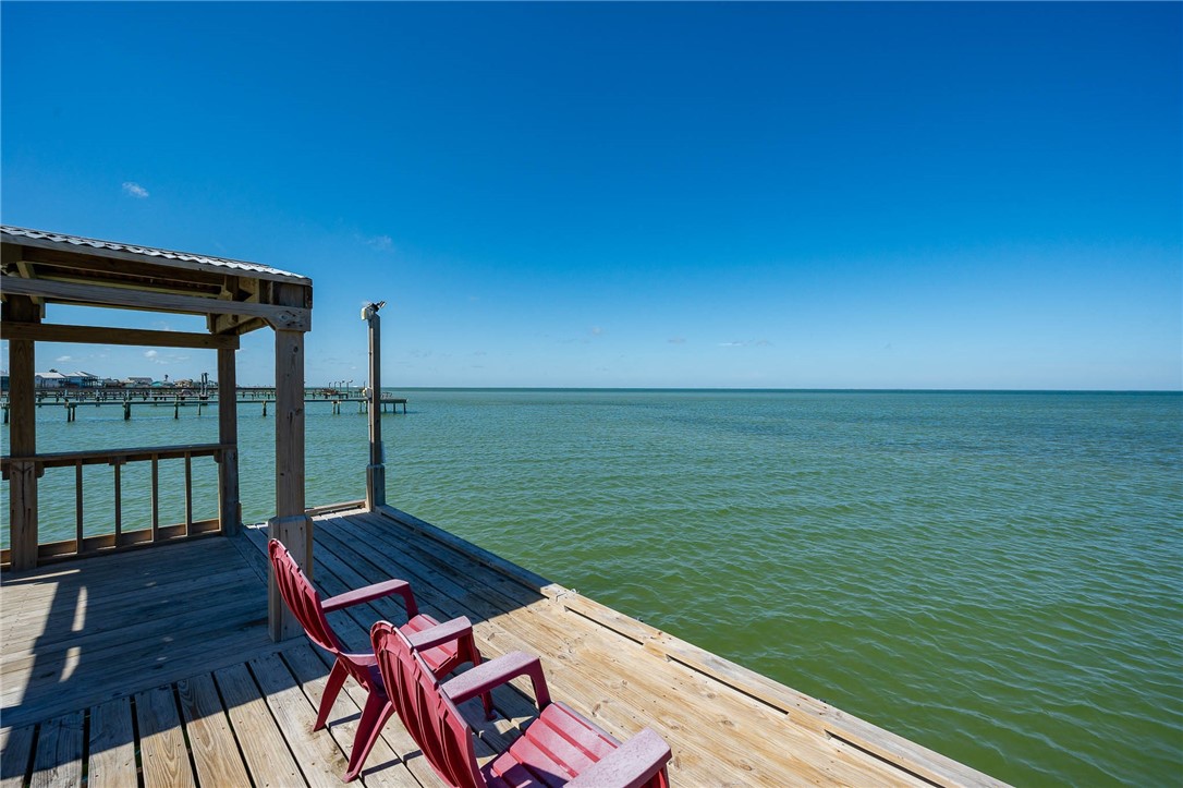646 Copano Ridge Road Rockport, TX 78382 - Photo 8 of 40