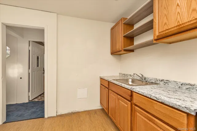 $595,000 | 1 Ranch Lane, Levittown, NY 11756