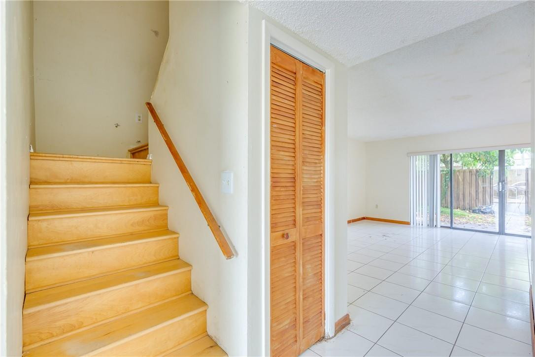 3341 Raleigh Street, Unit 2E Hollywood, FL 33021 - Photo 11 of 24 Photo 11