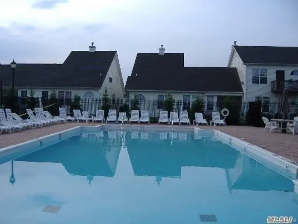 $789,000 | 15 Constantine Way, Mount Sinai, NY 11766