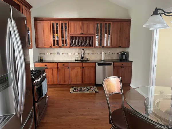 $789,000 | 15 Constantine Way, Mount Sinai, NY 11766