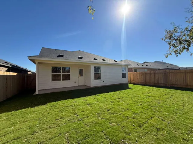 $2,299 | 591 Sormonne Loop, Kyle, TX 78640