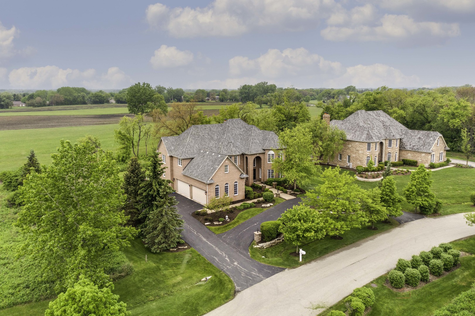4907 Clover Court Long Grove, IL 60047 - Photo 58 of 67 an aerial view of a house with garden space and ocean view