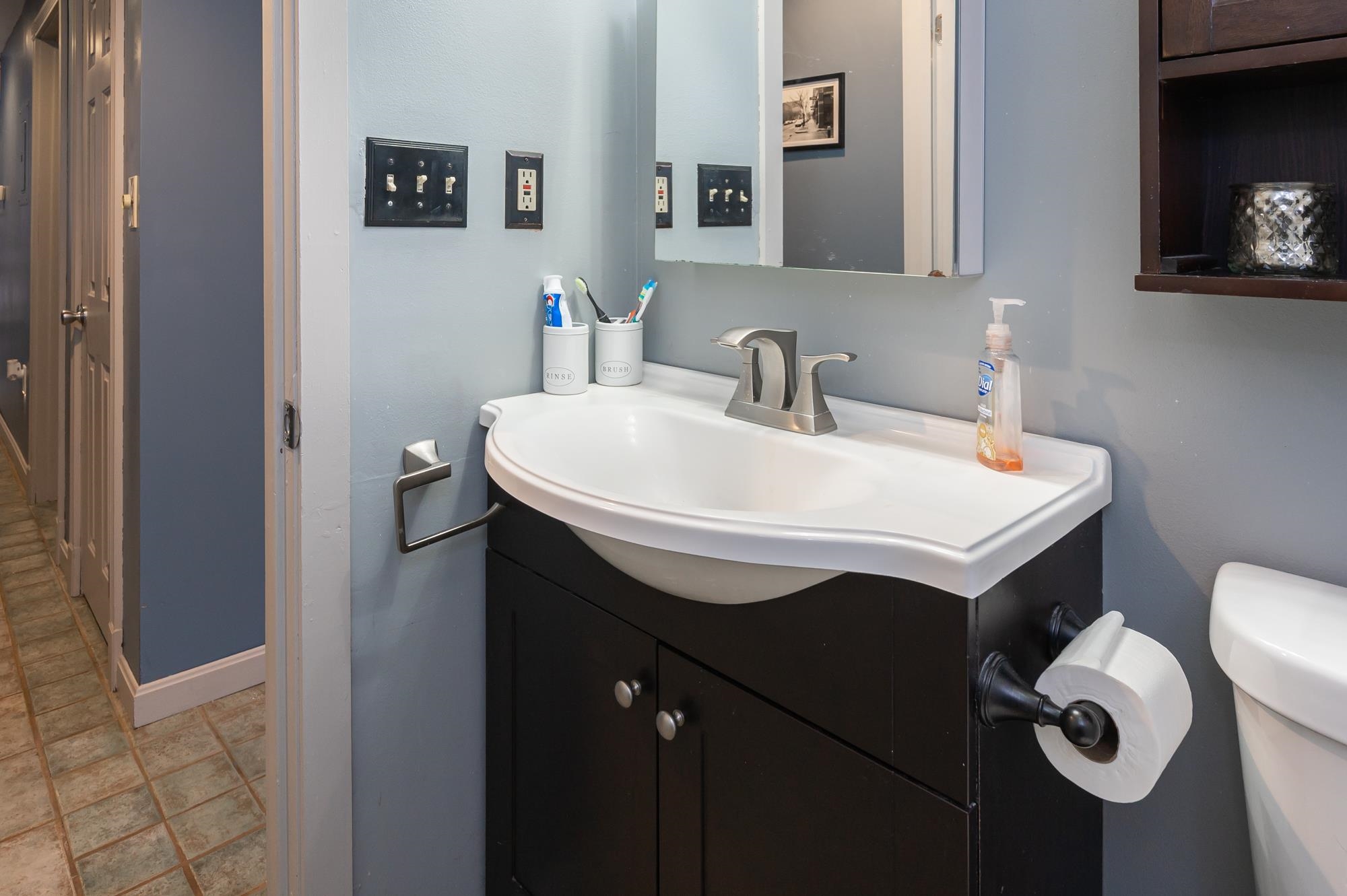470 Silver Street, Unit 122 Manchester, NH 03103 - Photo 7 of 22