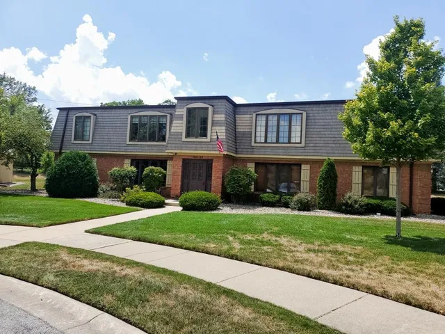 $216,900 | 1537 Maple Place, Schererville, IN 46375