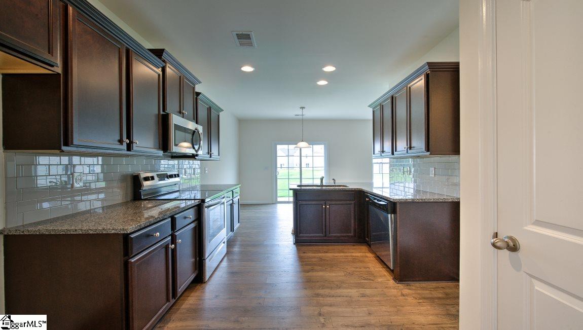 4 Spyglen Way Greer, SC 29651 - Photo 9 of 35 Gallery Image 9