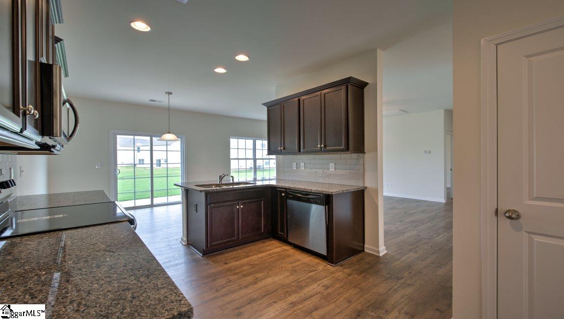 4 Spyglen Way Greer, SC 29651 - Photo 10 of 35 Gallery Image 10
