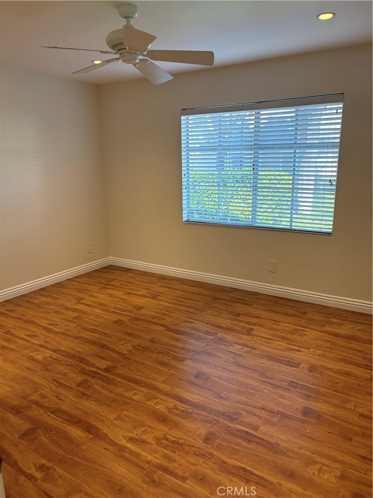 32 Fairside Irvine, CA 92614 - Photo 14 of 28 primary room