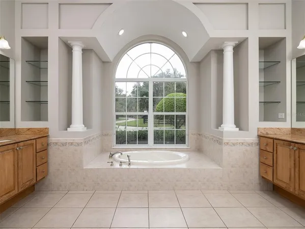 $3,395,000 | 11901 Northwest 83rd Terrace, Reddick, FL 32686