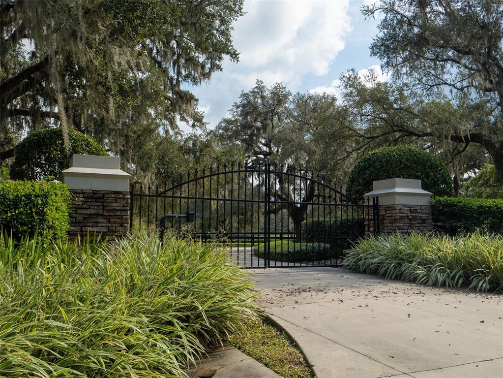 11901 Northwest 83rd Terrace Reddick, FL 32686 - Photo 2 of 47