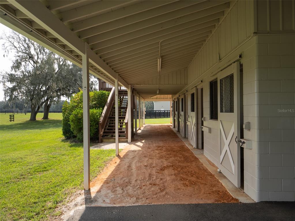 11901 Northwest 83rd Terrace Reddick, FL 32686 - Photo 34 of 47