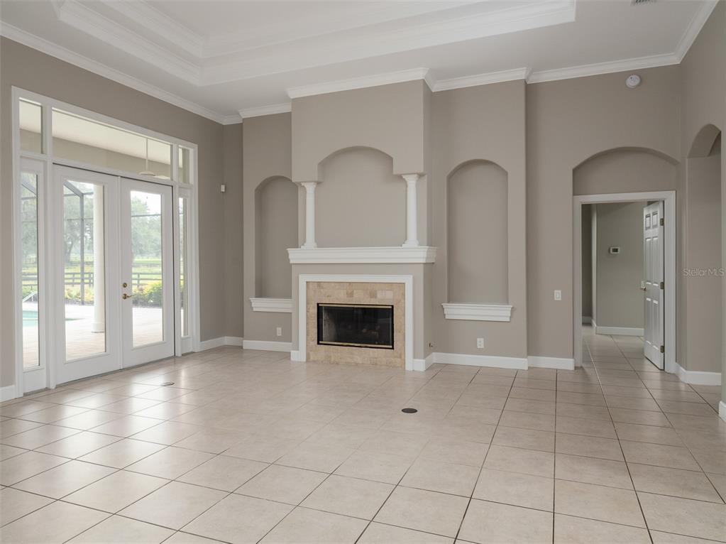 11901 Northwest 83rd Terrace Reddick, FL 32686 - Photo 8 of 47