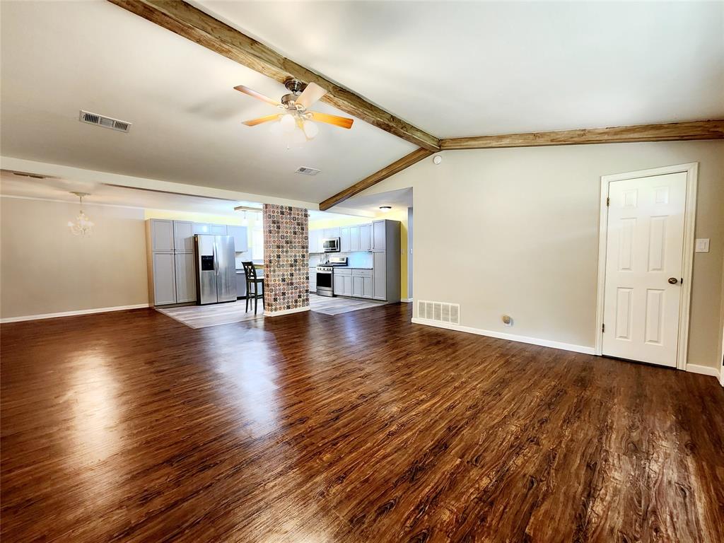 3514 Buchanan Loop Road Texarkana, TX 75501 - Photo 5 of 40 a view of a livingroom with wooden floor