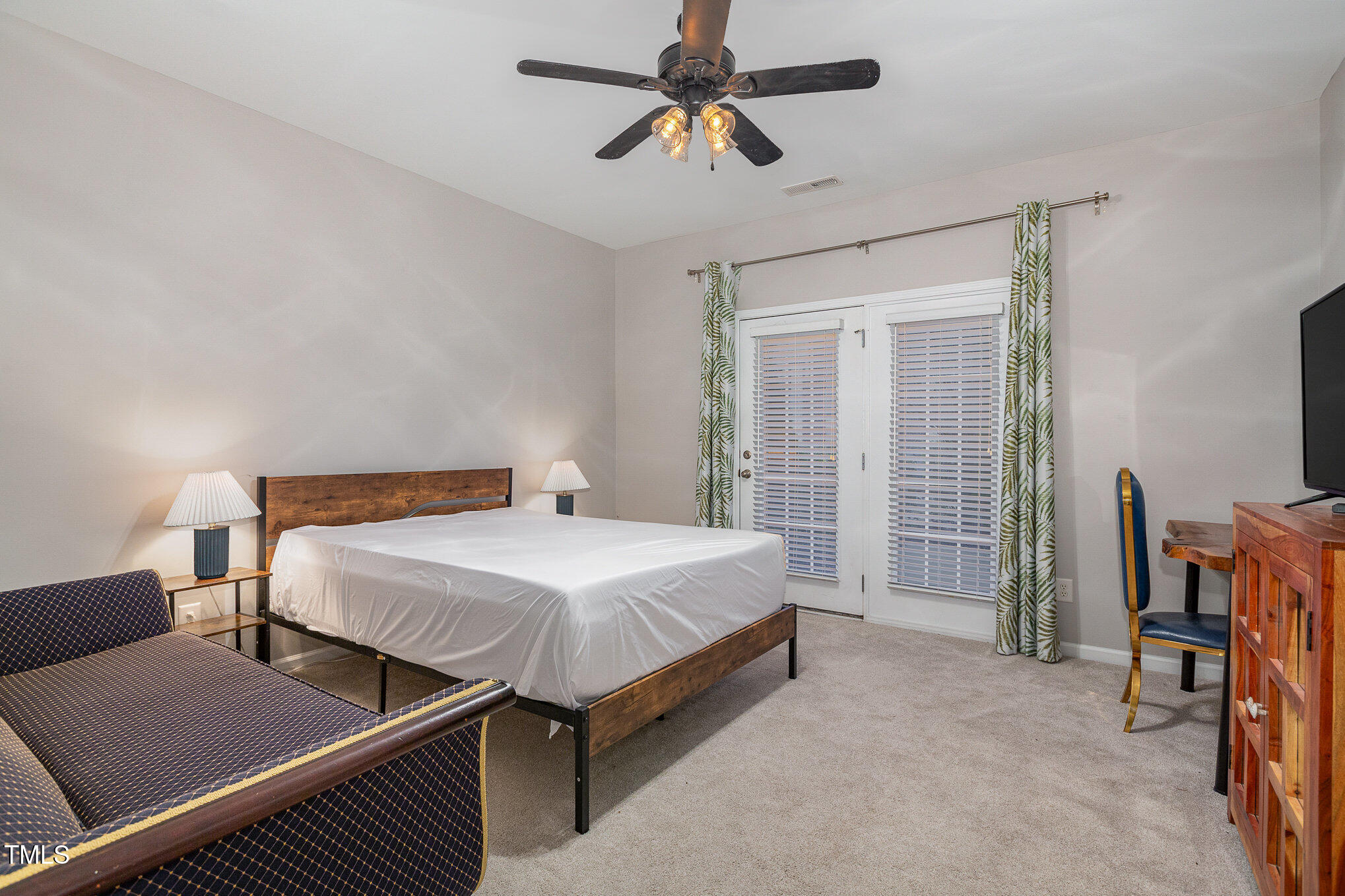 9240 Wooden Road Raleigh, NC 27617 - Photo 24 of 29 024_file_478