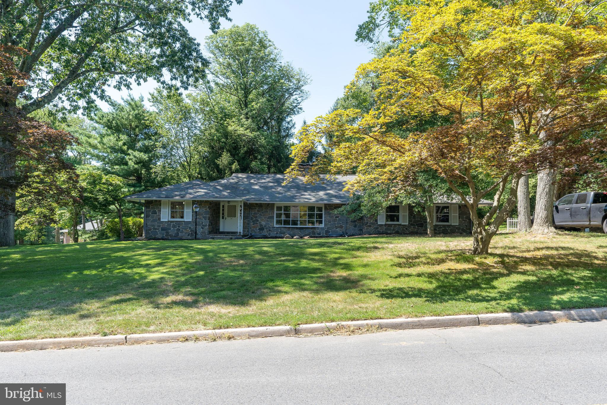 28 Mountainview Road Ewing, NJ 08628 - Photo 30 of 33 Corner lot totaling two-thirds of an acre