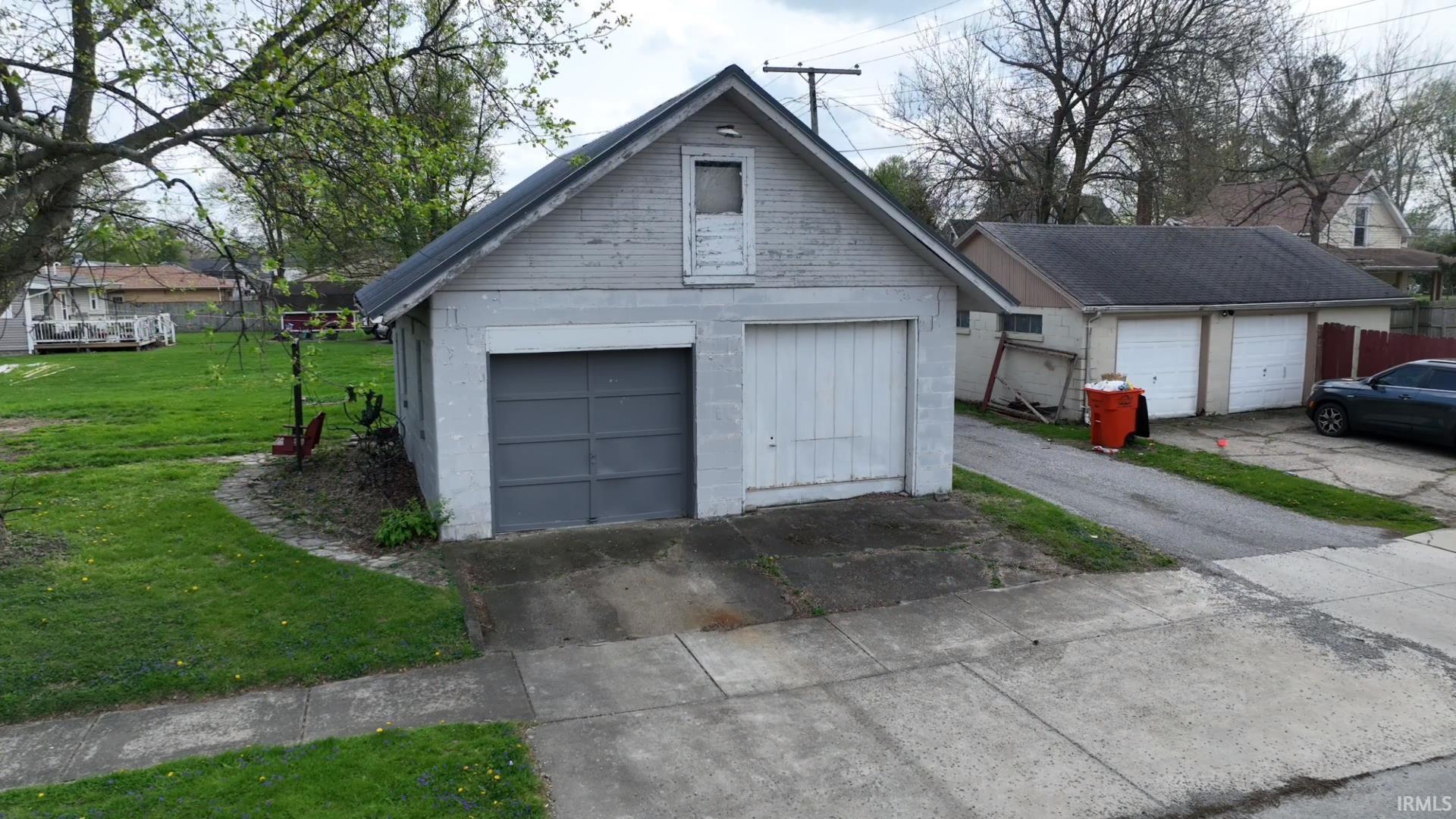 602 Maple Street Monticello, IN 47960 - Photo 4 of 23