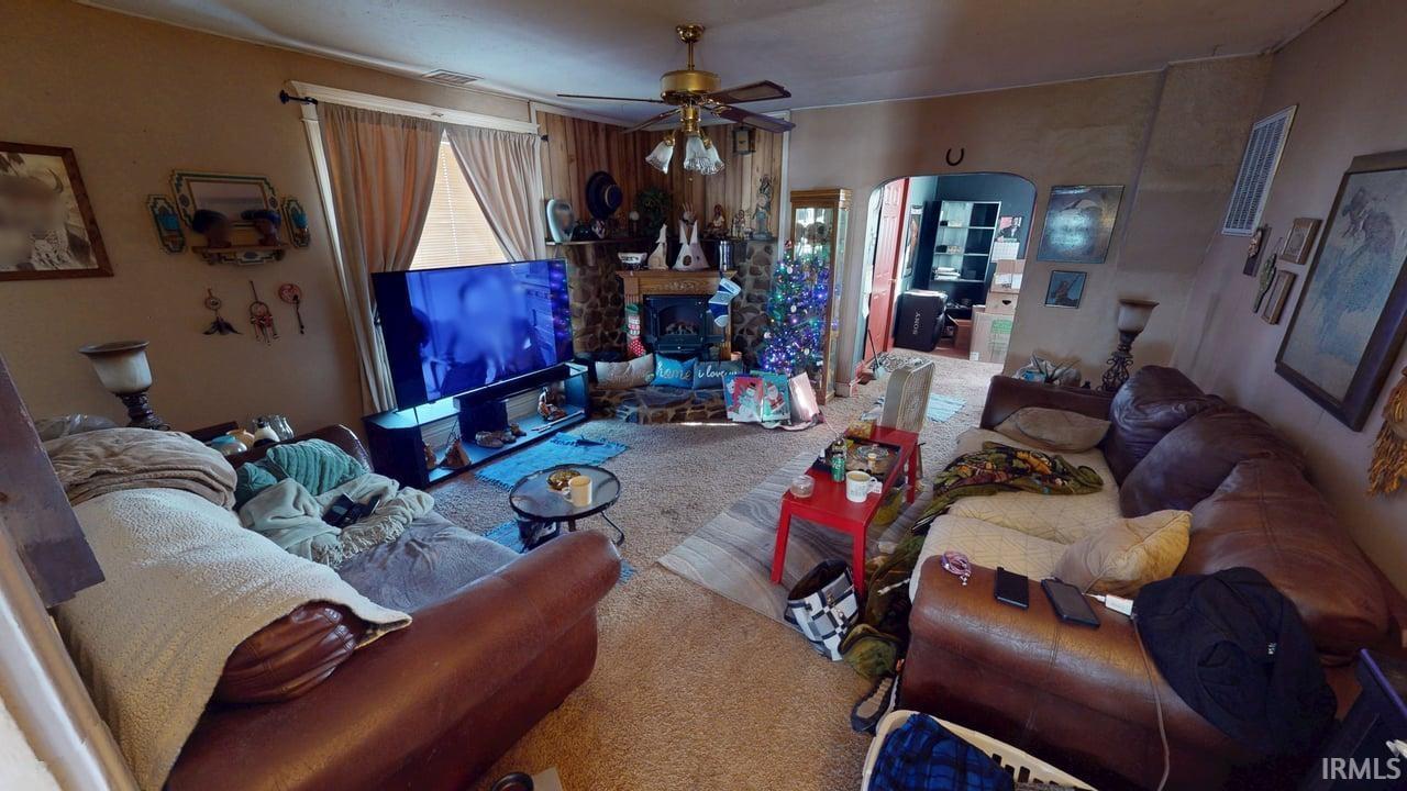 602 Maple Street Monticello, IN 47960 - Photo 7 of 23