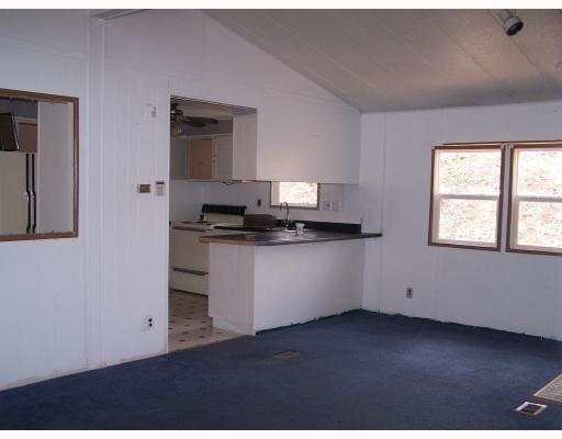 1690 Amity Ridge Road Washington, PA 15301 - Photo 3 of 8 Living Room.