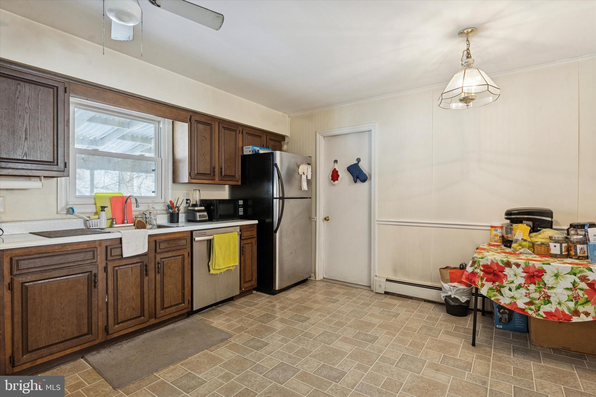 1501 West Chester Road Coatesville, PA 19320 - Photo 7 of 24