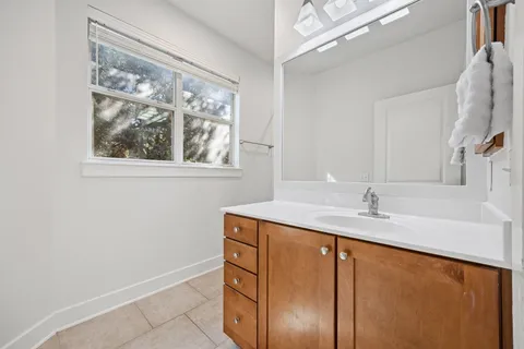 $291,900 | 1601 Miriam Avenue, Unit 315, Austin, TX 78702