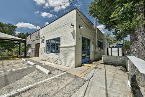 $291,900 | 1601 Miriam Avenue, Unit 315, Austin, TX 78702