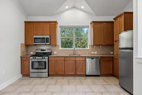 $291,900 | 1601 Miriam Avenue, Unit 315, Austin, TX 78702