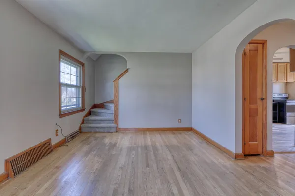 $250,000 | 8621 West Montana Avenue, West Allis, WI 53227