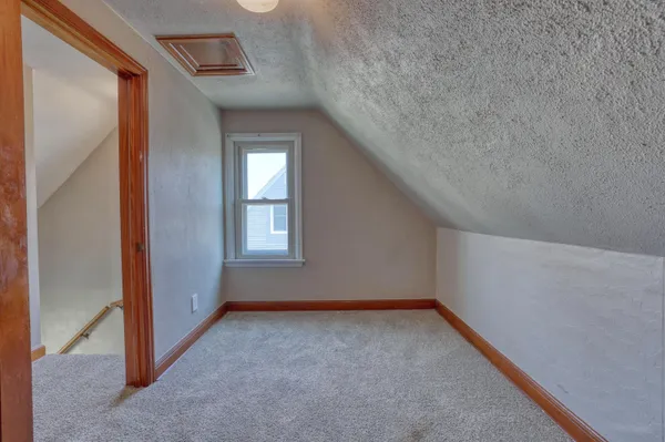 $250,000 | 8621 West Montana Avenue, West Allis, WI 53227