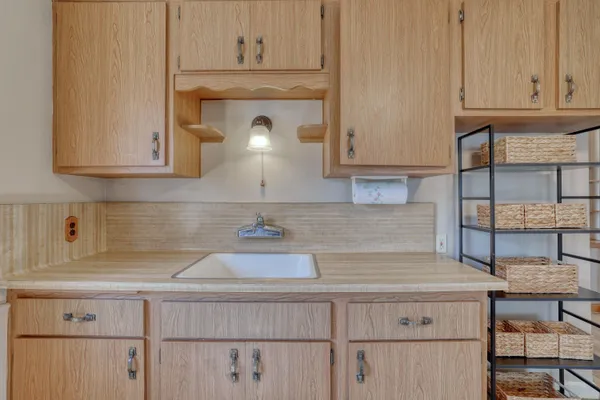 $250,000 | 8621 West Montana Avenue, West Allis, WI 53227