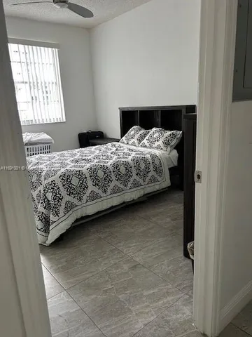 $3,500 | 3175 Northeast 184th Street, Unit 3103, Aventura, FL 33180