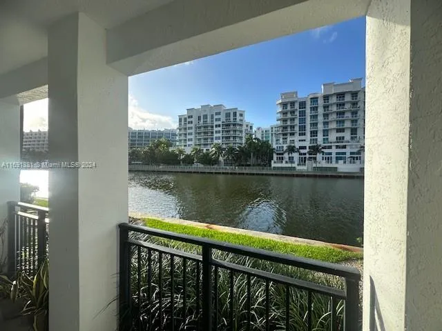 $3,500 | 3175 Northeast 184th Street, Unit 3103, Aventura, FL 33180