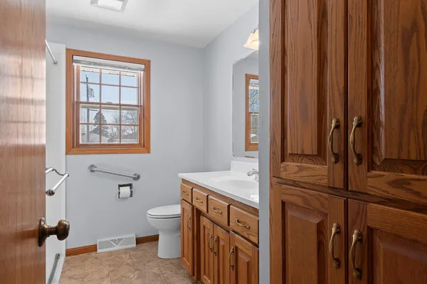 $279,900 | 1206 Vliet Street, Kewaunee, WI 54216