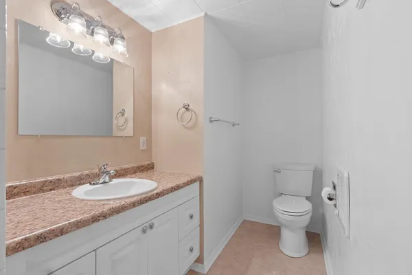 $279,900 | 1206 Vliet Street, Kewaunee, WI 54216