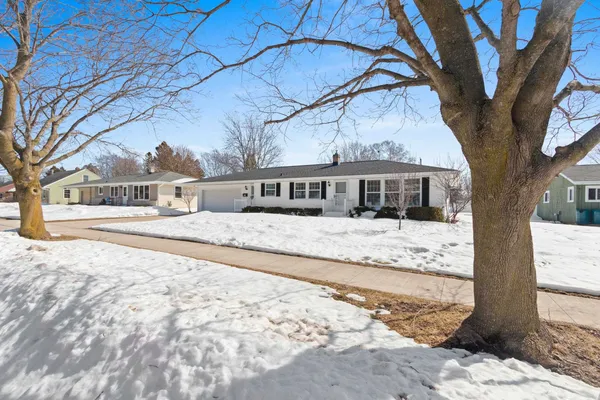 $279,900 | 1206 Vliet Street, Kewaunee, WI 54216