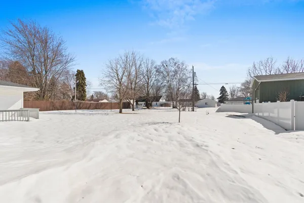$279,900 | 1206 Vliet Street, Kewaunee, WI 54216