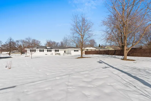 $279,900 | 1206 Vliet Street, Kewaunee, WI 54216