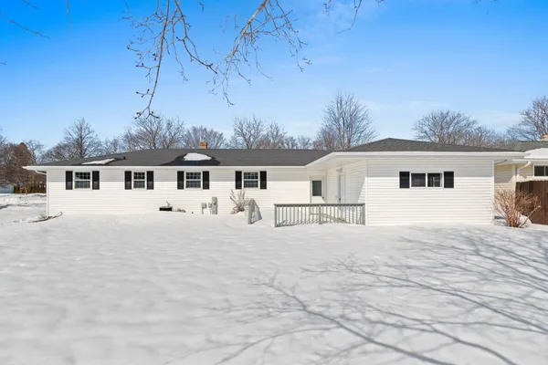 $279,900 | 1206 Vliet Street, Kewaunee, WI 54216
