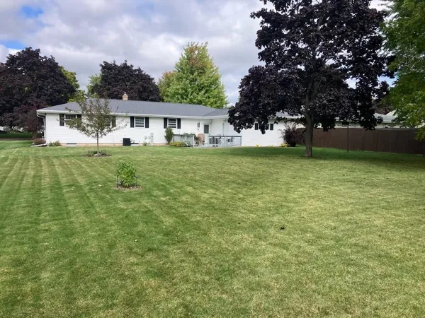 $279,900 | 1206 Vliet Street, Kewaunee, WI 54216