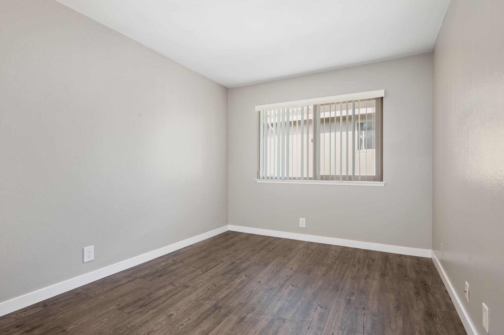 5915 Birch Street, Unit 4 Carpinteria, CA 93013 - Photo 12 of 18 Bedroom 2