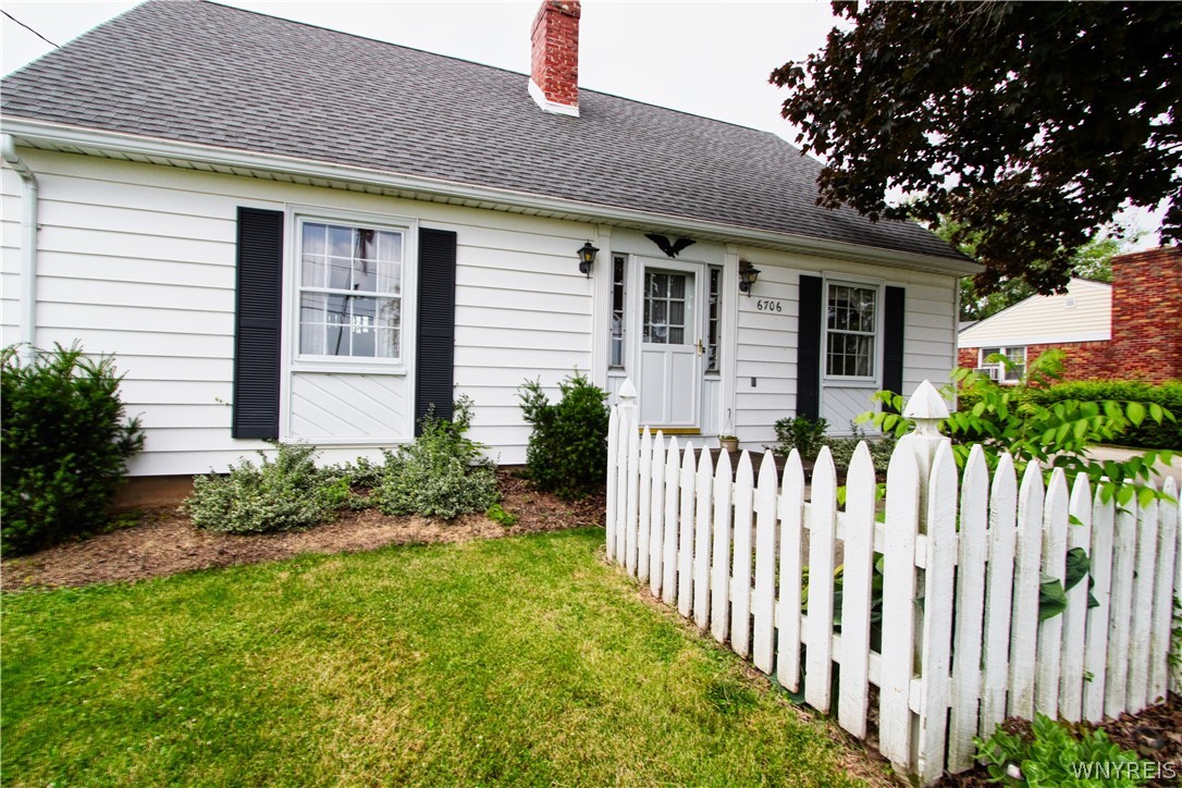 6706 Nash Road Wheatfield, NY 14120 - Photo 1 of 1 Gallery Image 1