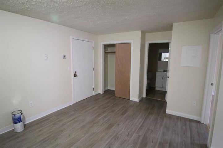 55 Log Street, Unit 1F Manchester, NH 03102 - Photo 3 of 5