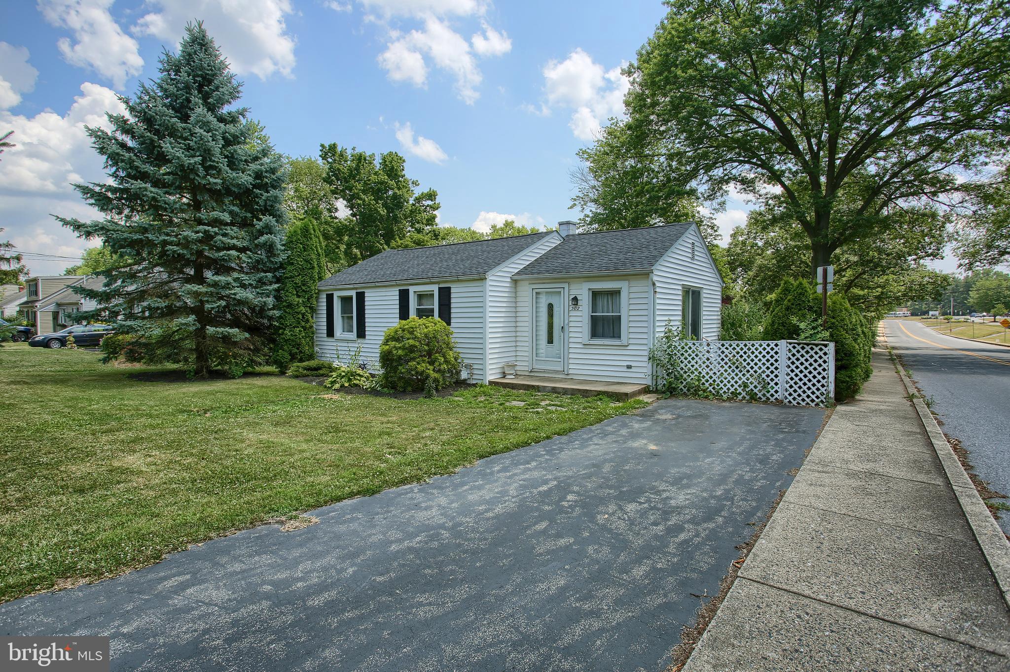 302 East Roseville Road Lancaster, PA 17601 - Photo 13 of 42 Gallery Image 13