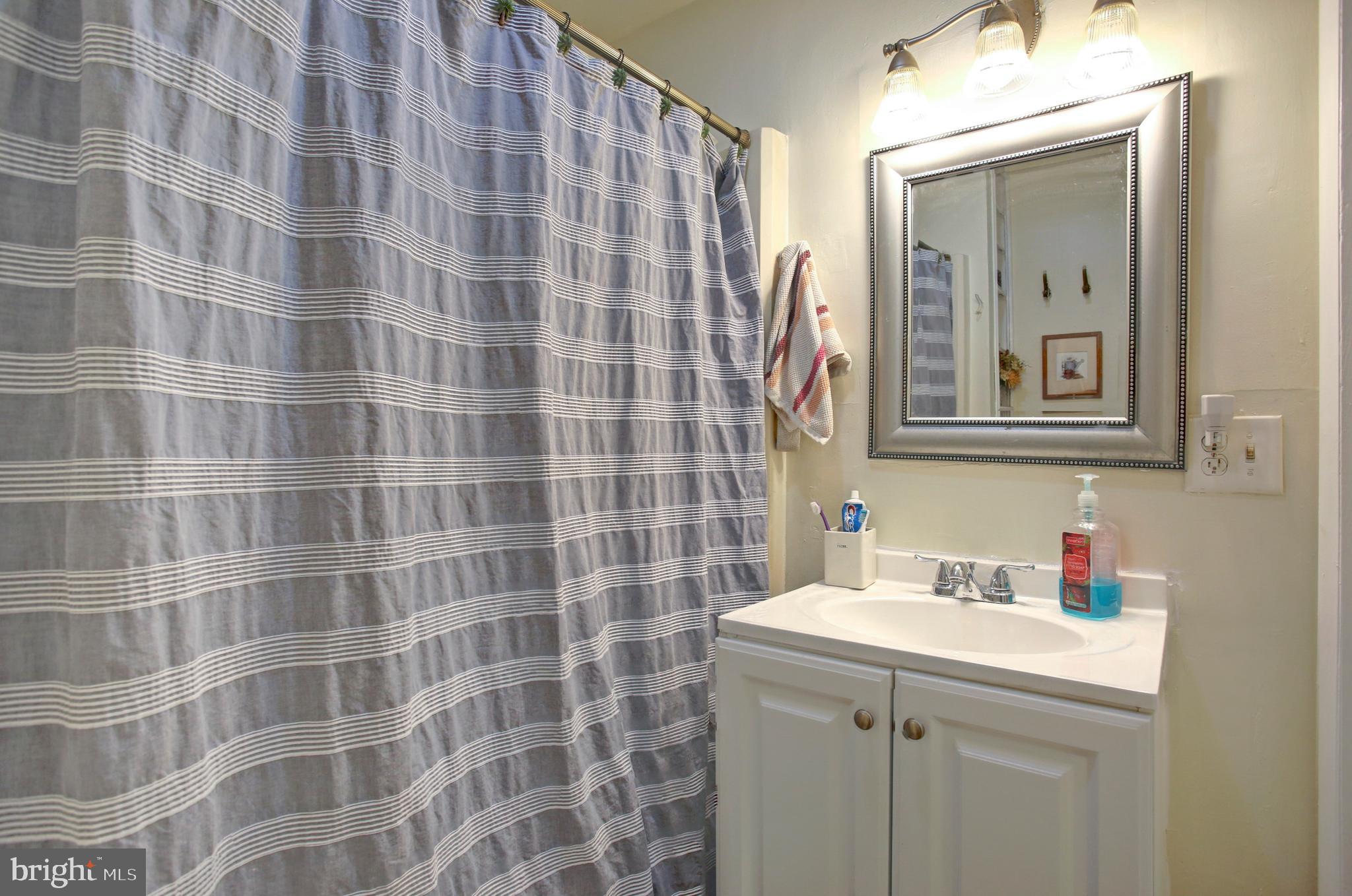 302 East Roseville Road Lancaster, PA 17601 - Photo 36 of 42 Gallery Image 36