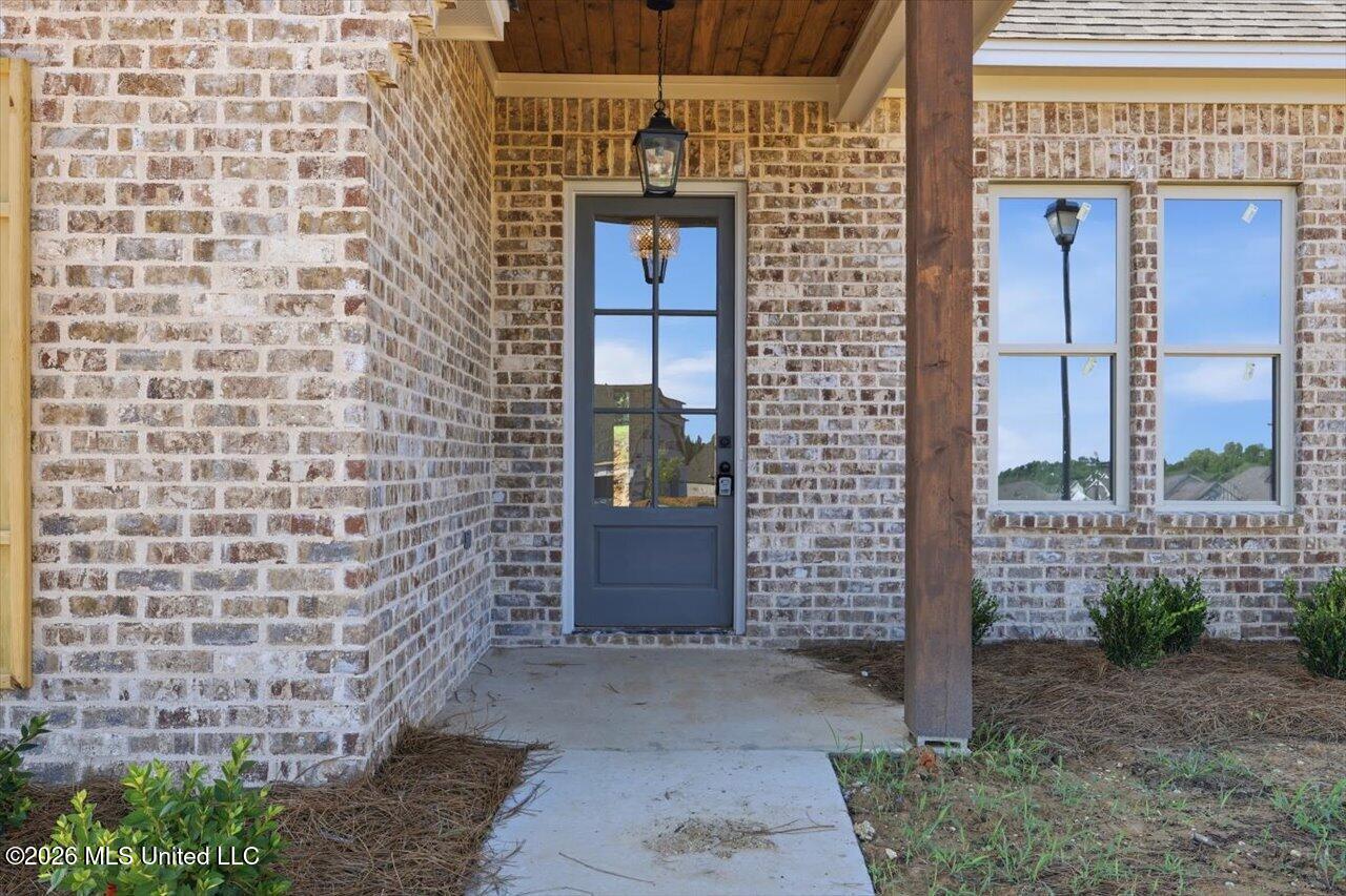 137 Bronson Bend Flowood, MS 39232 - Photo 3 of 31 04-137 Bronson Bnd _ Hometoursms.com